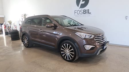 Hyundai Grand Santa Fe