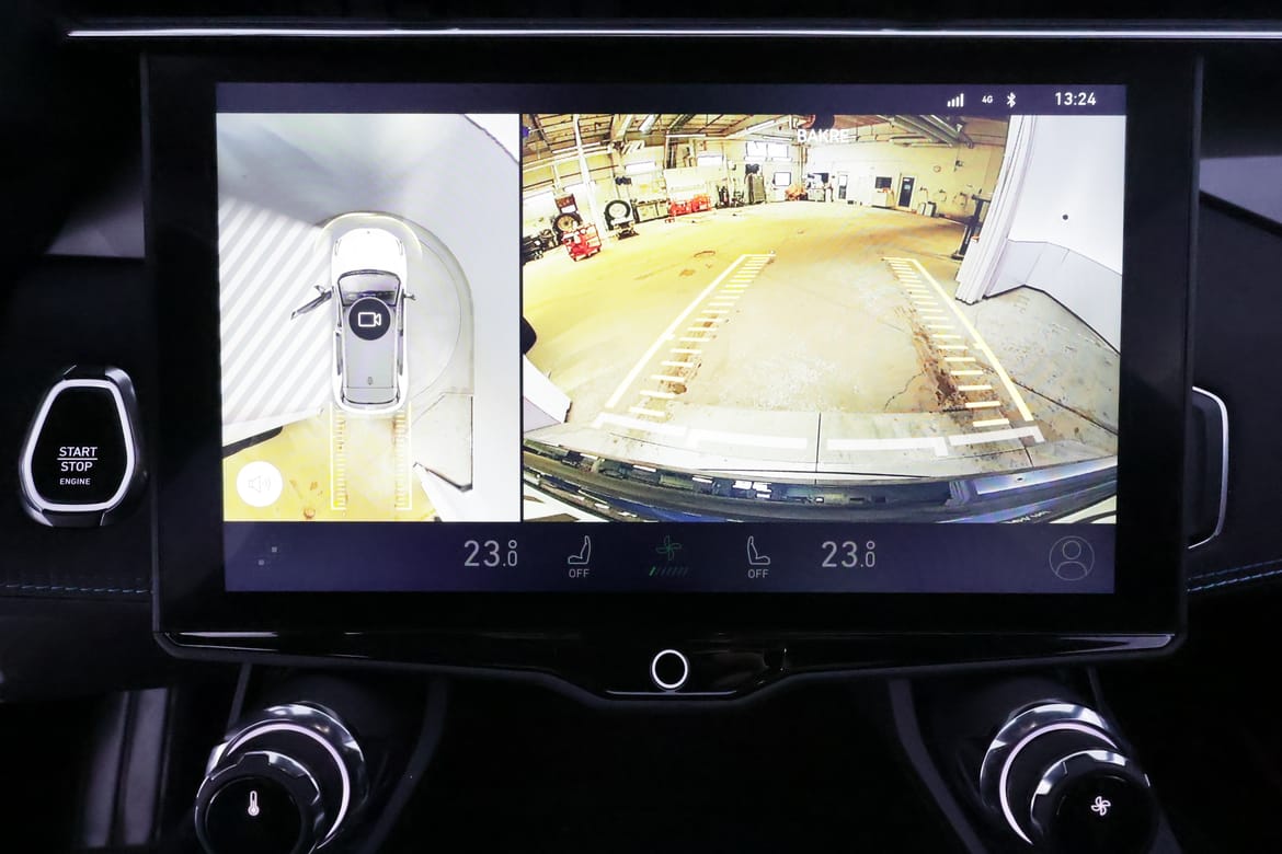 Lynk & Co 01 2023 - miniatyr 21