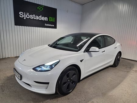 Tesla Model 3 Standard Range 283 hk Dragkrok Autopilot