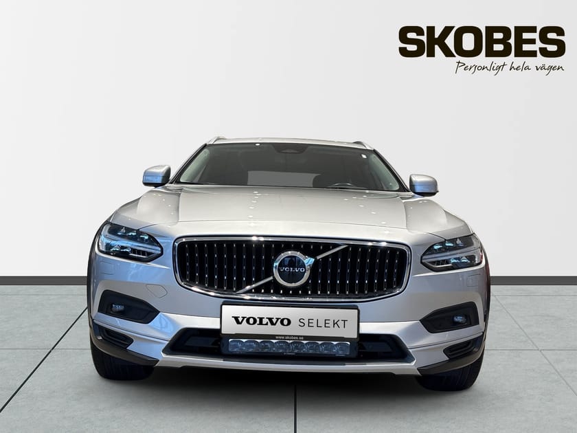 Bild 3 av Volvo V90 Cross Country B4 AWD Diesel Adv Edt