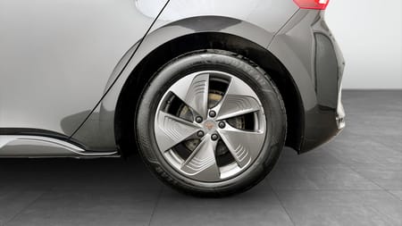 CUPRA Born 58 kWh 150 KW/204 HK / Pilot M