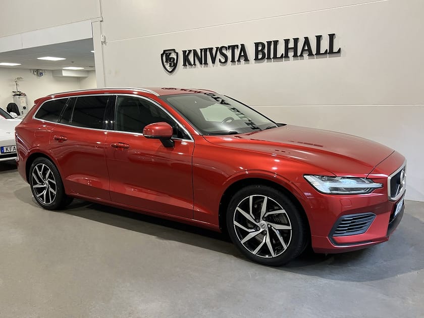 Bild 3 av Volvo V60 Recharge T6 AWD Advanced Edition Moms Värmare 340hk