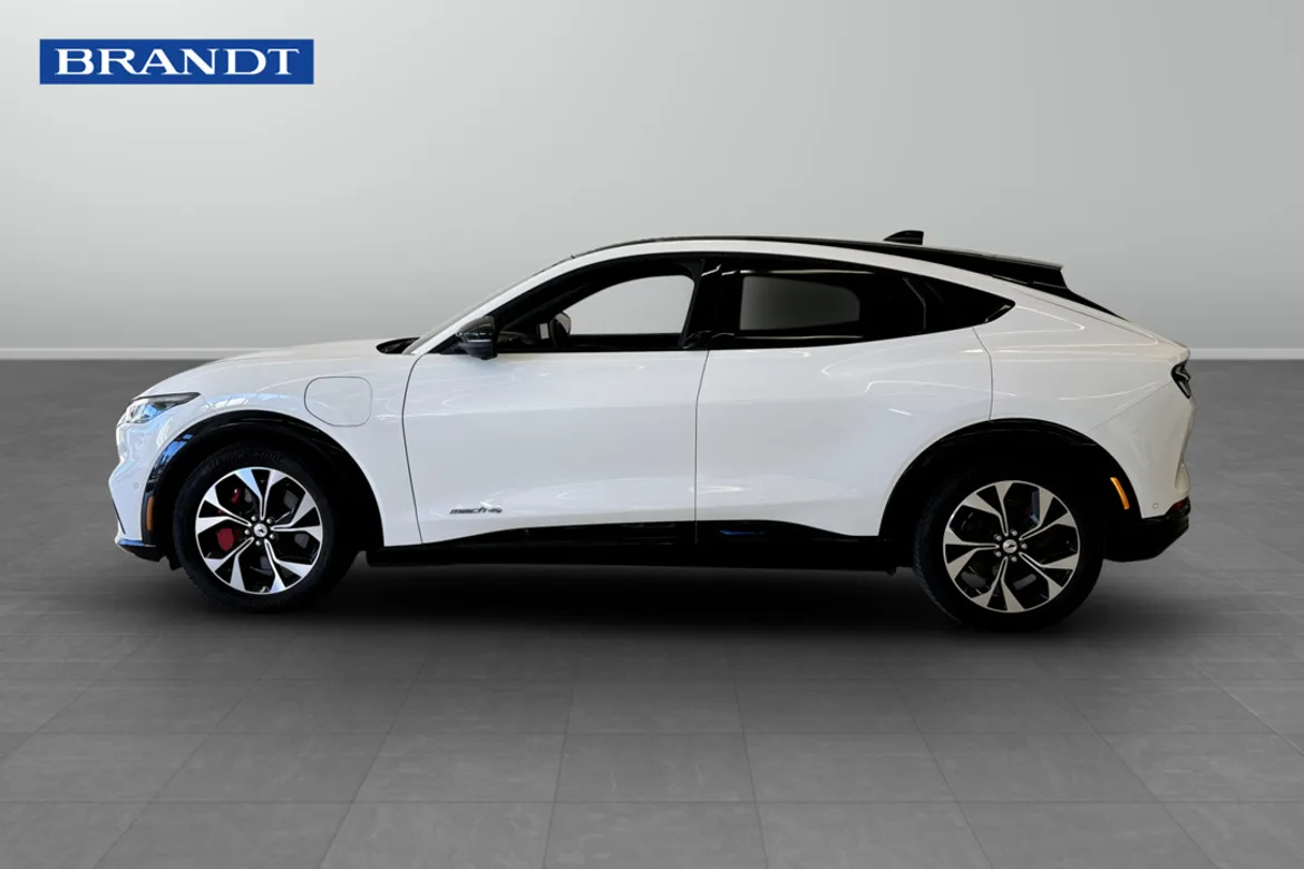 Ford Mustang Mach-E Standard Range AWD
