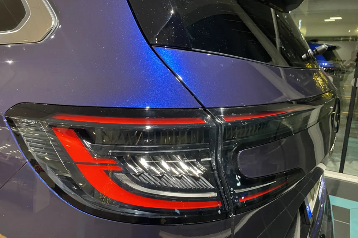 Renault Espace E-TECH