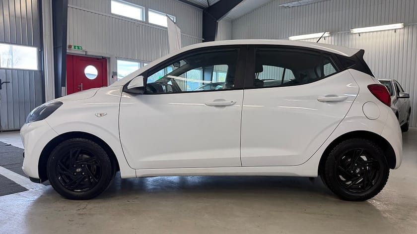 Bild 4 av Hyundai i10 1.0 blue AMT, 67hk Essential *Nyservad*