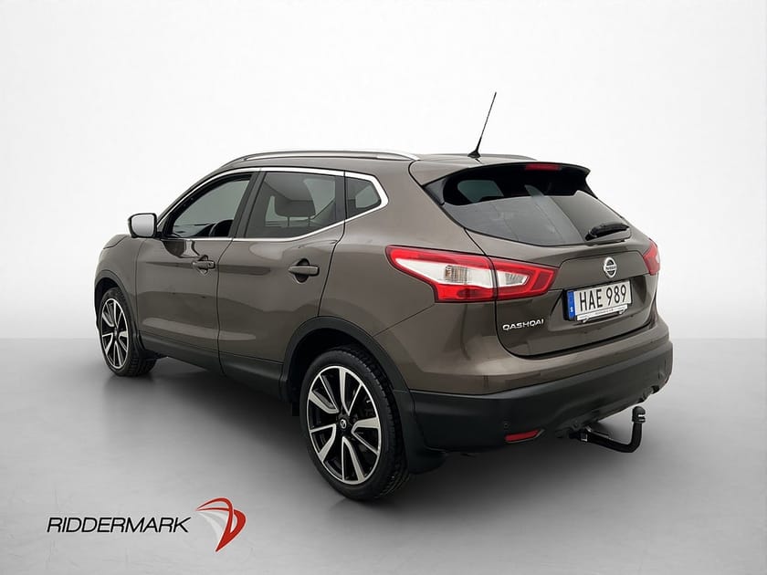 Bild 5 av Nissan Qashqai 1.2 DIG-T 115hk Tekna Panorama 360° Navi