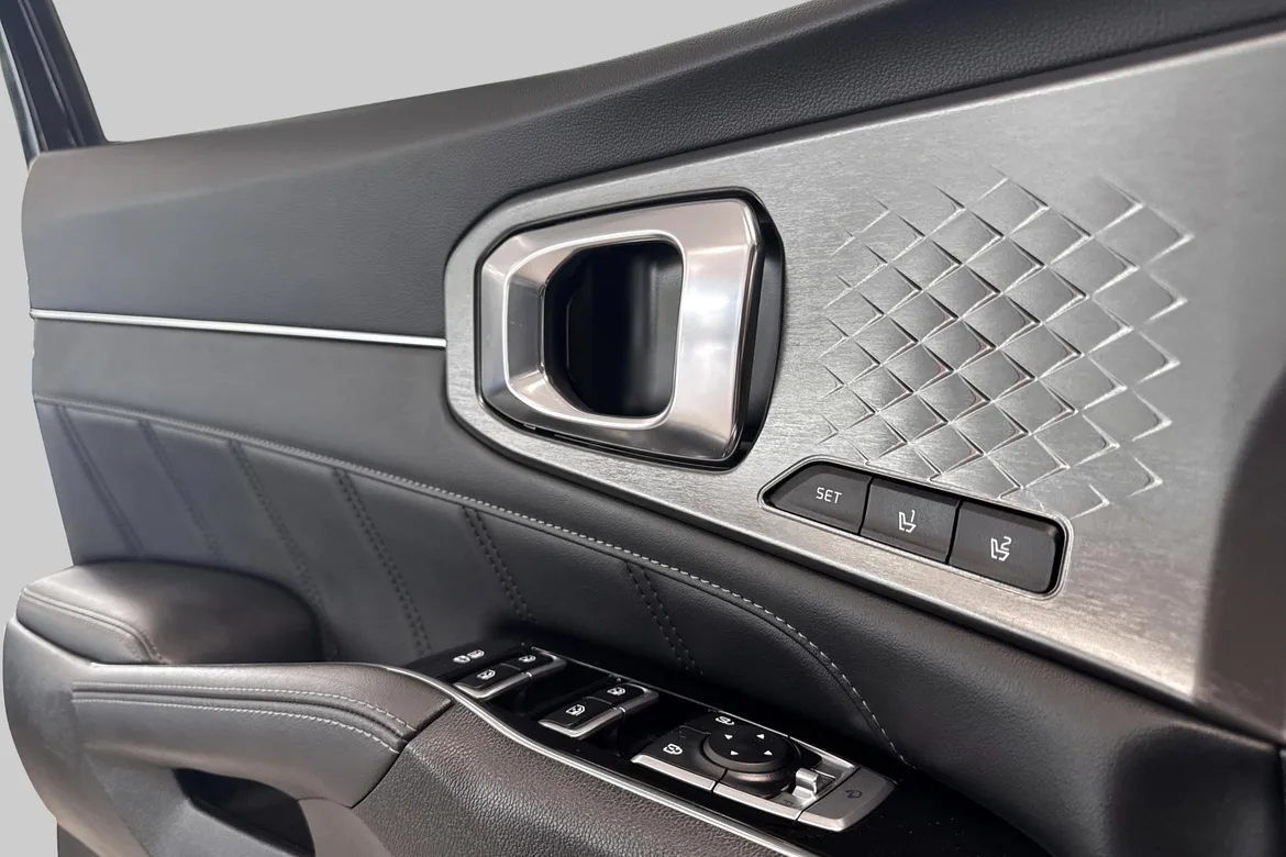 picture of a car