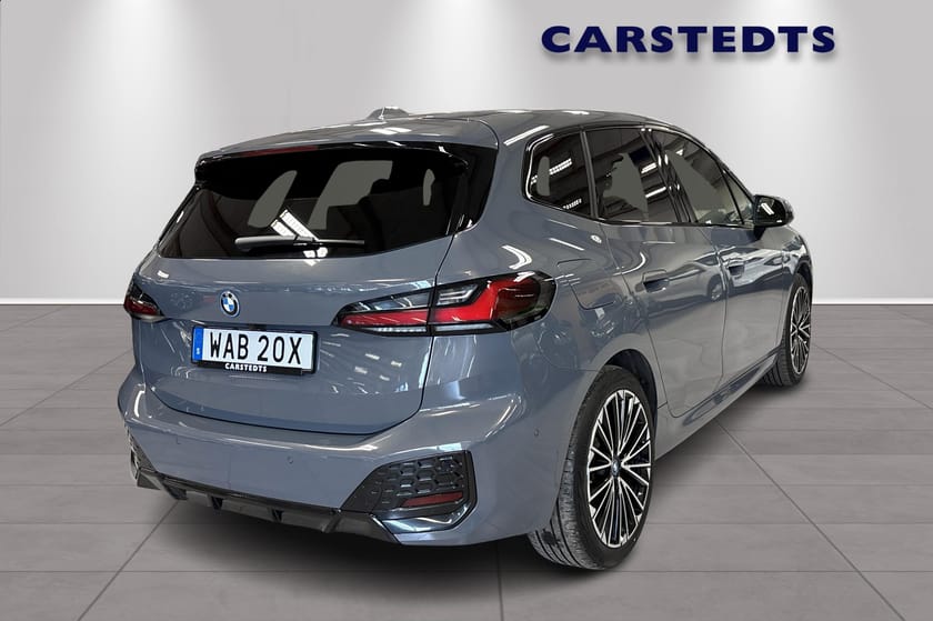 Bild 3 av BMW 230e xDrive Active Tourer Laddhybrid