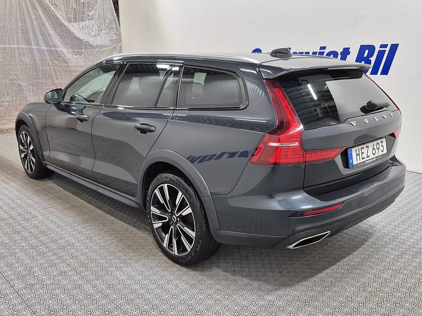 Bild 5 av Volvo V60 Cross Country B4 MILDHYBRID AWD 197HK 4x4 Advanced
