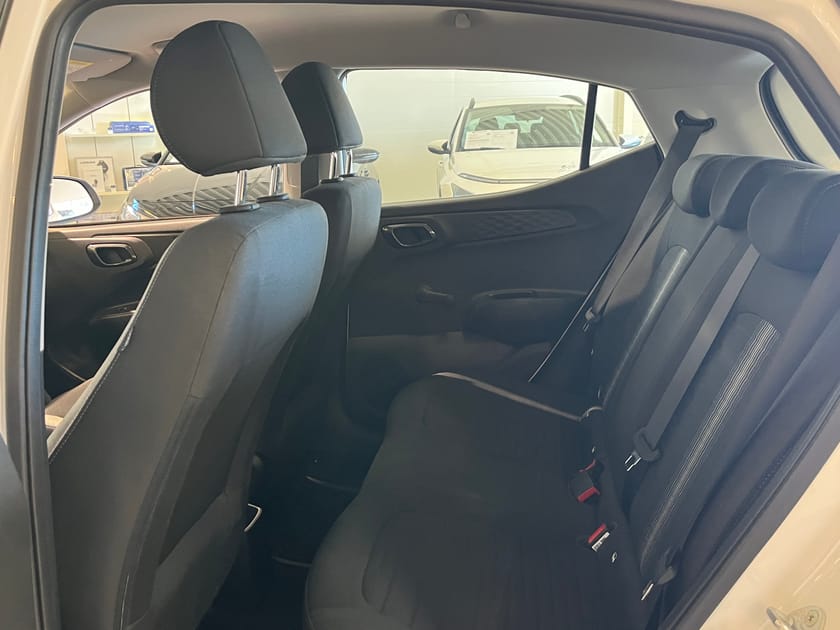 Bild 2 av Hyundai i10 1.0 Blue Manuell, 67hk, 2023, Essential