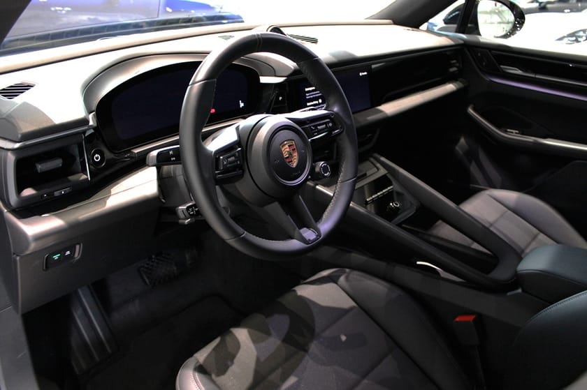Bild 4 av Porsche Macan 4 Moms