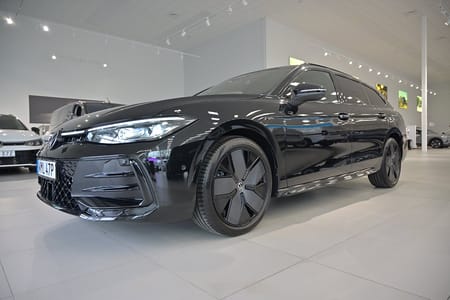 Volkswagen Passat Sportscombi 2.0 TDI 4M 193 hk *Black Edition*