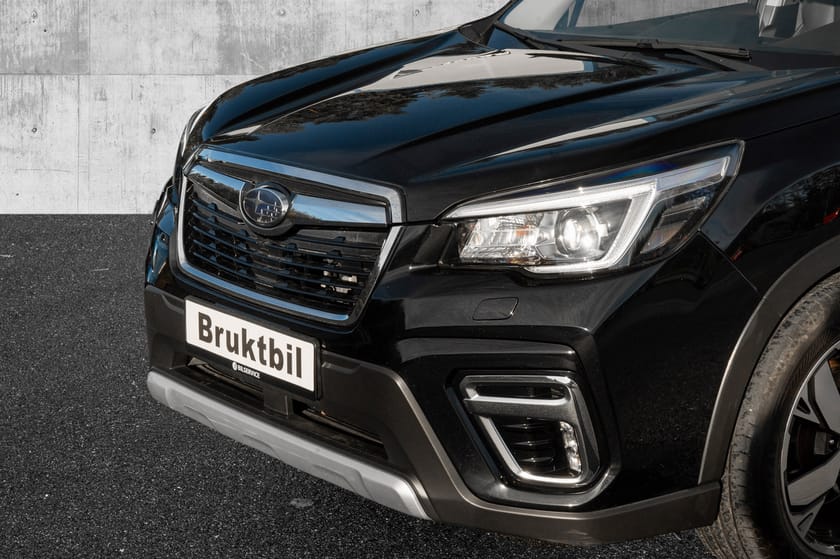 Bilde 2 av Subaru Forester e-Boxer 2,0i Sport Premium/Krok/Acc/Skinn/Soltak/Kamera/H&K++