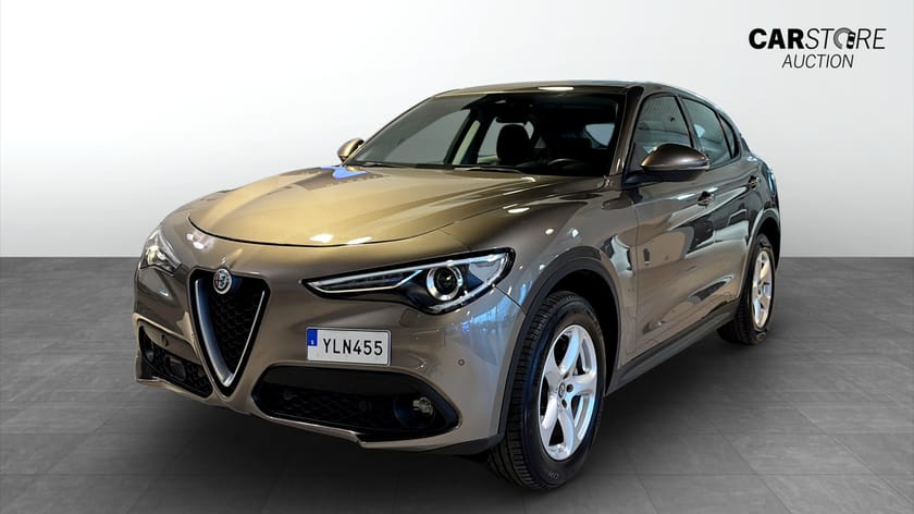 Bild 1 av Alfa Romeo Stelvio 2.2 Backkamera |Helskinn|awd