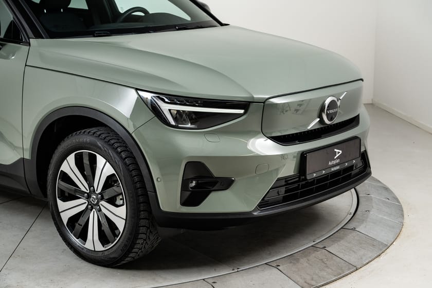 Bilde 2 av Volvo C40 Recharge Twin motor 408hk AWD Plus ACC/Krok/360º/H&K/Pano