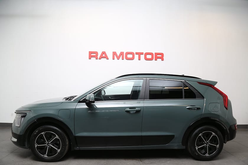 Bild 3 av Kia Niro Plug-In-Hybrid 184hk Advance Plus Aut HuD H/K Skinn