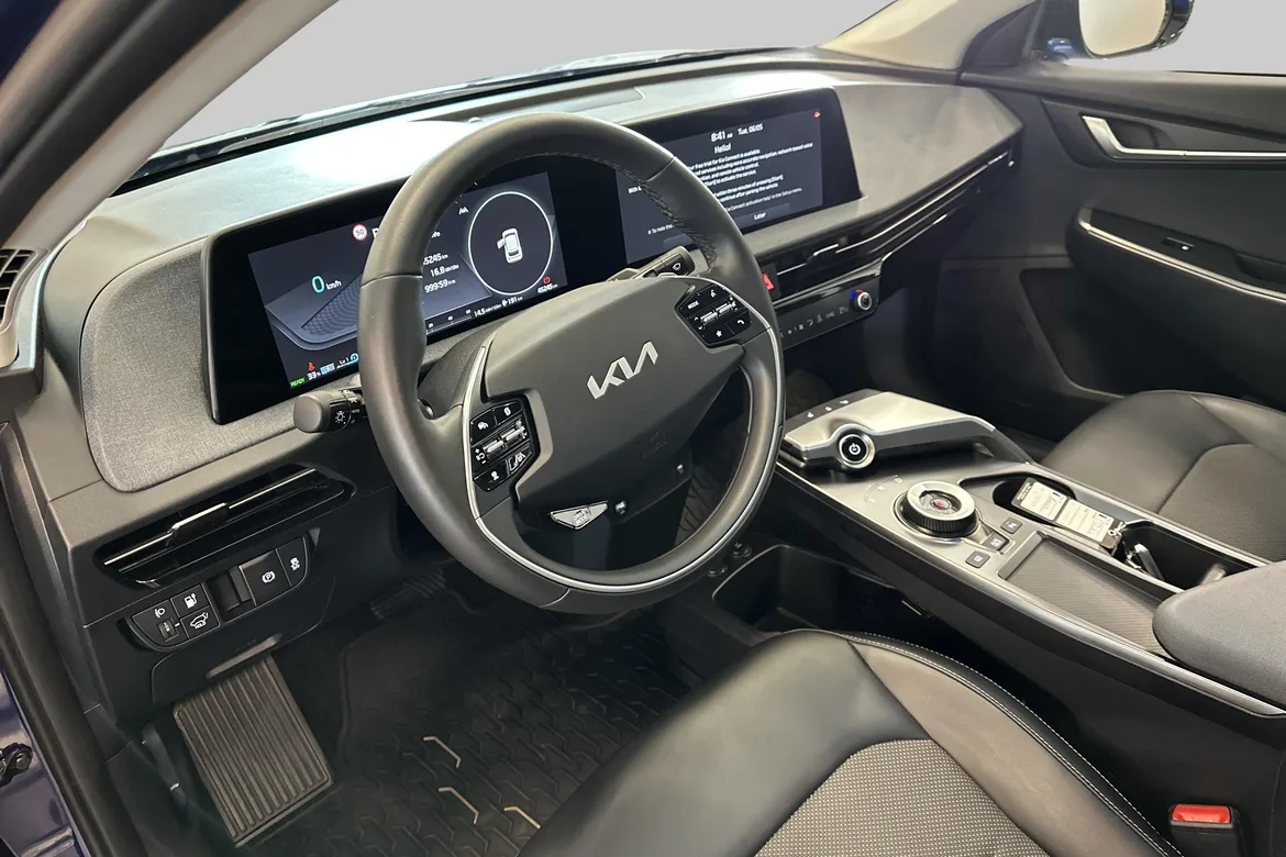 picture of a car