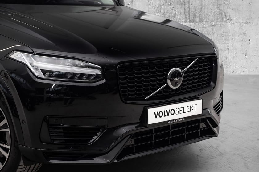 Bilde 2 av Volvo XC90 7 Seats T8 AWD Plug In Hybrid Ultra Dark Topputstyrt!