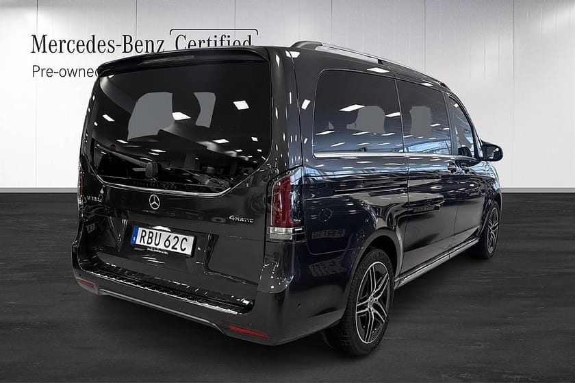 Bild 4 av Mercedes-Benz V 300d 4MATIC 3.2t V300d 9G-Tronic 7-sits