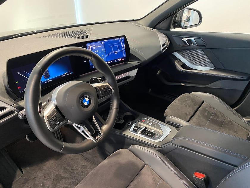 Bild 4 av BMW 120 4,95% ränta M-Sport Paket Rattvärme