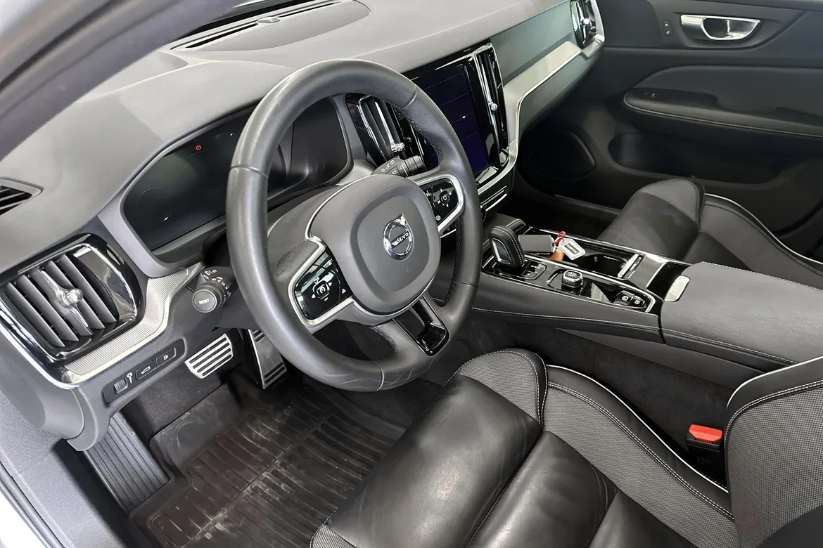 picture of a car