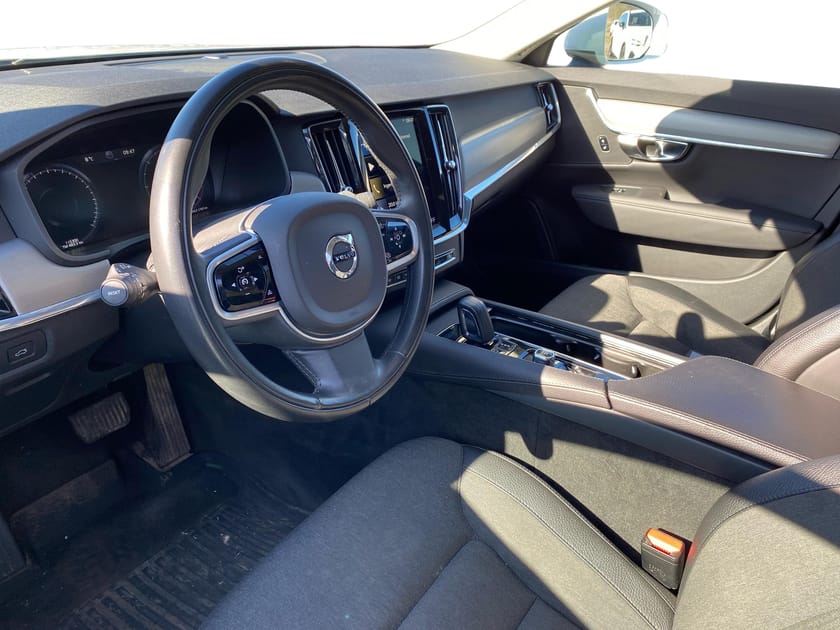 Bild 2 av Volvo V90 Cross Country B4 AWD Diesel Adv SE