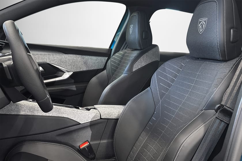 Bild 5 av Peugeot 3008 HYBRID 136 GT EDITION 145hk FRI SERVICE