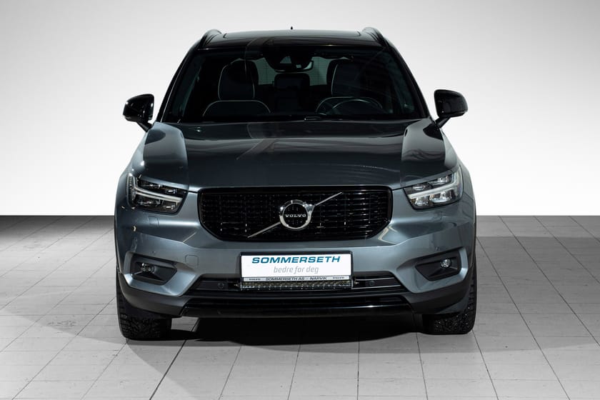 Bilde 4 av Volvo XC40 D4/R-Design/DAB+/Ryggekamera/Dieselvarmer +++