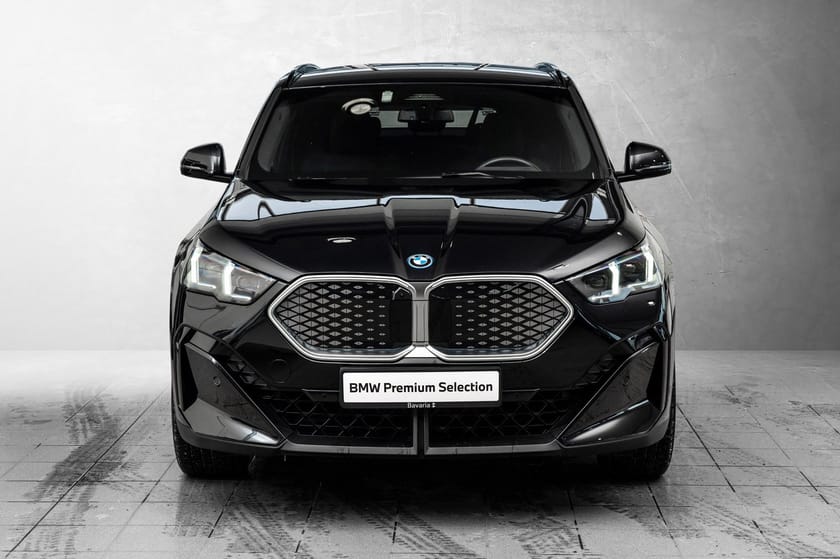 Bilde 3 av BMW iX2 xDrive30 