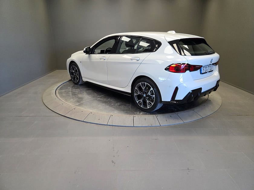 Bild 5 av BMW 120 M Sport Designe Rattvärme Backkamera