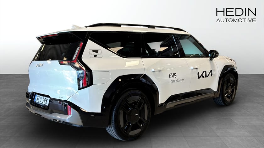 Bild 2 av Kia EV9 AWD GT LINE LONG RANGE 7 SITS Laddkort värde 15 000:-