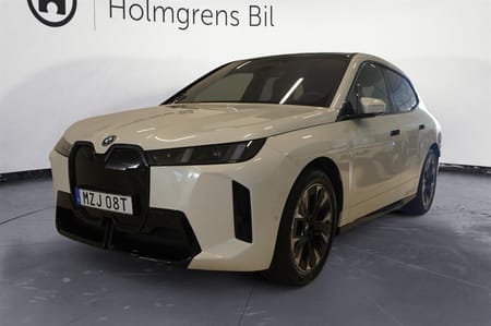 BMW iX xDrive60