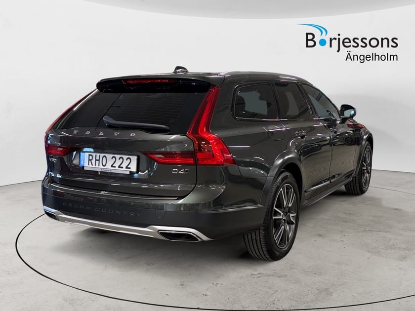 Bild 3 av Volvo V90 Cross Country D4 190 HK AWD MOMENTUM AUT