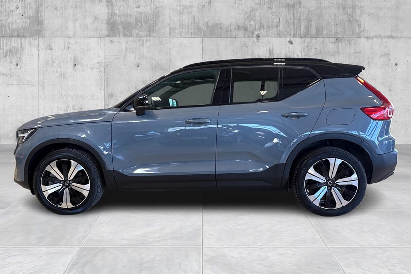 Bilde 2 av Volvo XC40 Recharge Twin Plus AWD H-feste/Varmepumpe/Ryggekamera/Varmer/ACC ++