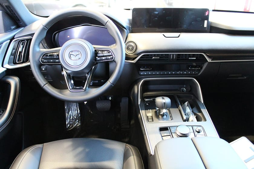 Bild 4 av Mazda CX-80 PHEV 2.5 PHEV, AWD, A8, Homura, COSO, BLOP