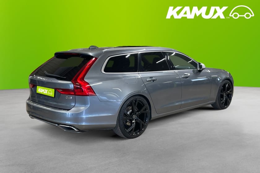 Bild 4 av Volvo V90 D4 190hk R-Design  Värmare Pano 360° VOC Navi Drag