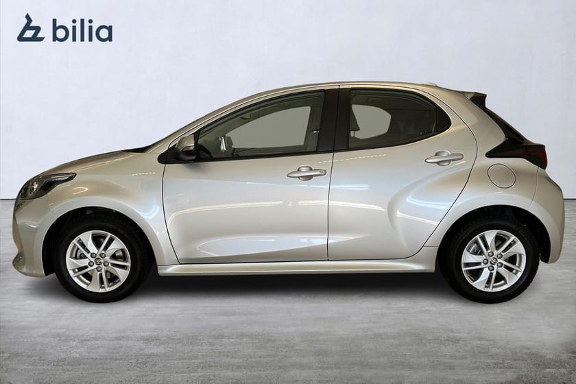 Bild 3 av Toyota Yaris Hybrid 1,5 5D Active Komfortpaket P-Sensorer