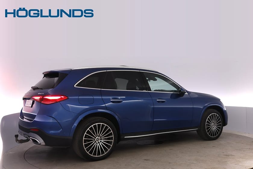 Bild 3 av Mercedes-Benz GLC 300 d e 4MATIC AMG Line Burmester Pano Headup Skinn