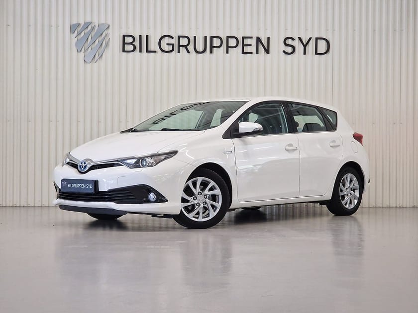 Bild 1 av Toyota Auris Hybrid e-CVT Active|B-kamera|Nybesiktigad|