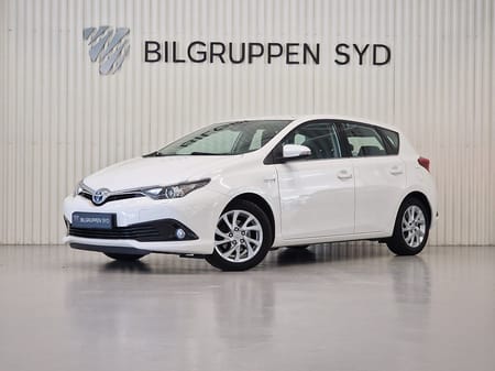 Toyota Auris Hybrid e-CVT Active|B-kamera|Nybesiktigad|