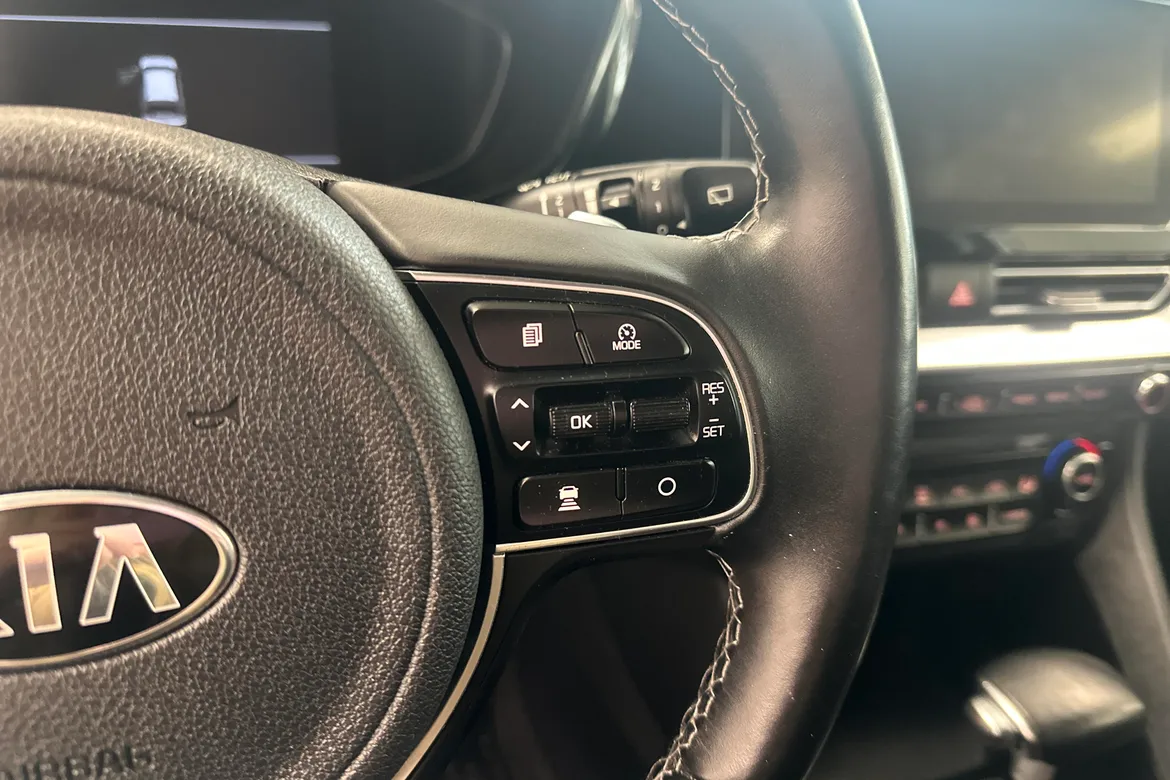 picture of a car