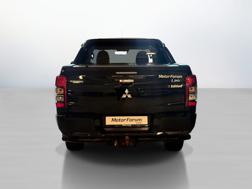 Bilde 5 av Mitsubishi L200 Dobbelcab X-Edition | Hengerfeste | ekstra lys LED | Veltebøyle|