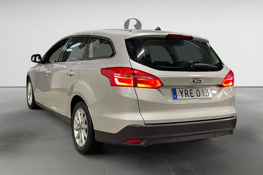 Bild 5 av Ford Focus Kombi 1.5 TDCi 120 HK AUT TITANIUM NAV M&K CARPLAY 16"