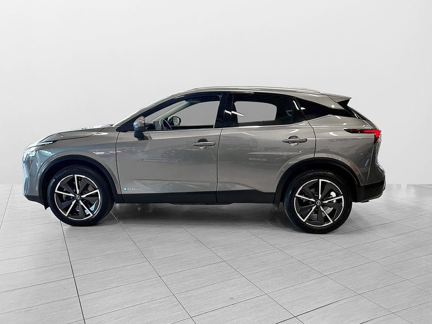 Bild 4 av Nissan Qashqai e-POWER 190hk N-Connecta Design Pack Panorama