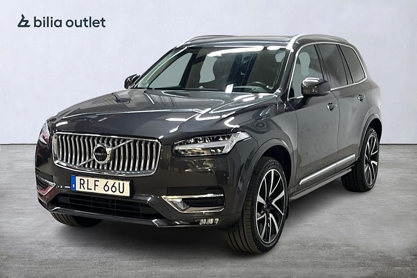 Bild 1 av Volvo XC90 7 Säten B5 AWD Diesel Ultima Bright 7-sits 235hk Pano B&W HuD