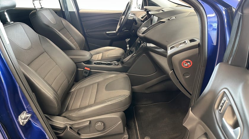 Bild 3 av Ford Kuga 1.5 Eco Boost Titanium X |Ny kam|
