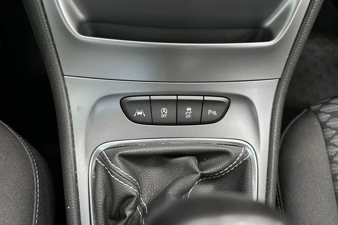 picture of a car