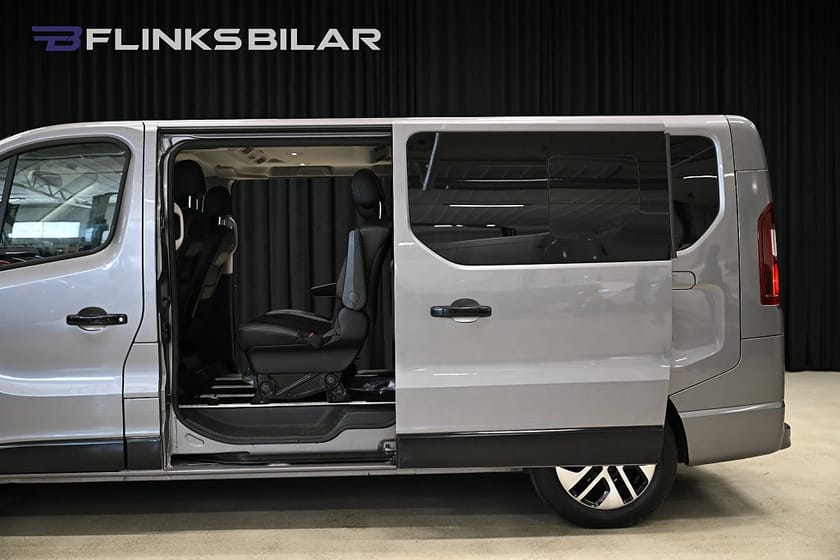 Bild 4 av Renault Trafic Grand Kombi 170HK L2 Automat 8-Sits SE UTRUSTNING Momsbil