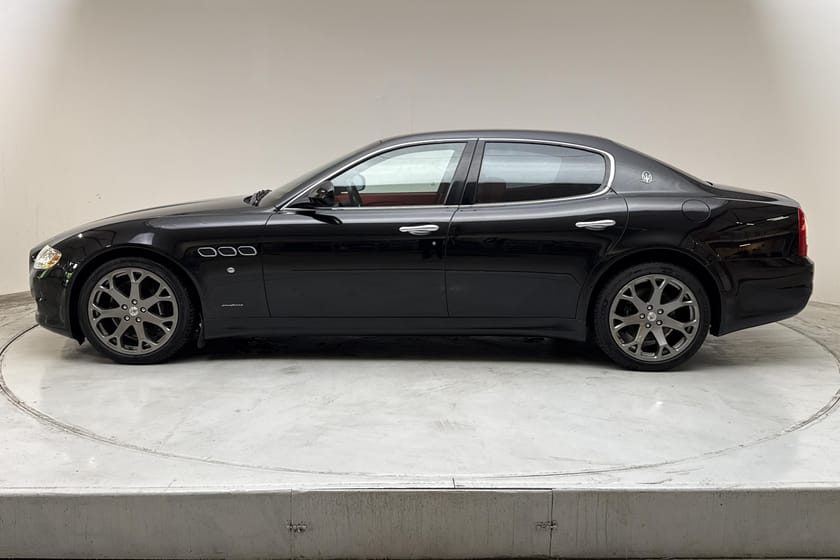 Bild 2 av Maserati Quattroporte S 4.7 V8 (431hk)