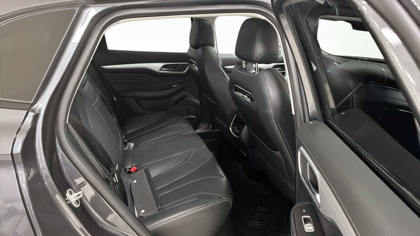 Bild 5 av MG Marvel R LUXURY